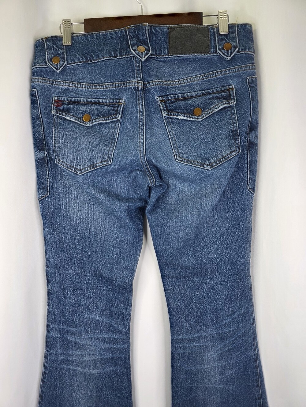 Urban Outfitters BDG Women’s Size 28 Micro Flare Utility Denim Jeans Mid Rise - Picture 11 of 15